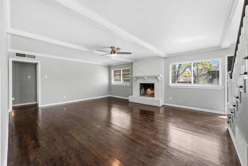 1636 W Red Bird Lane, Dallas TX 75232 - Photo 7