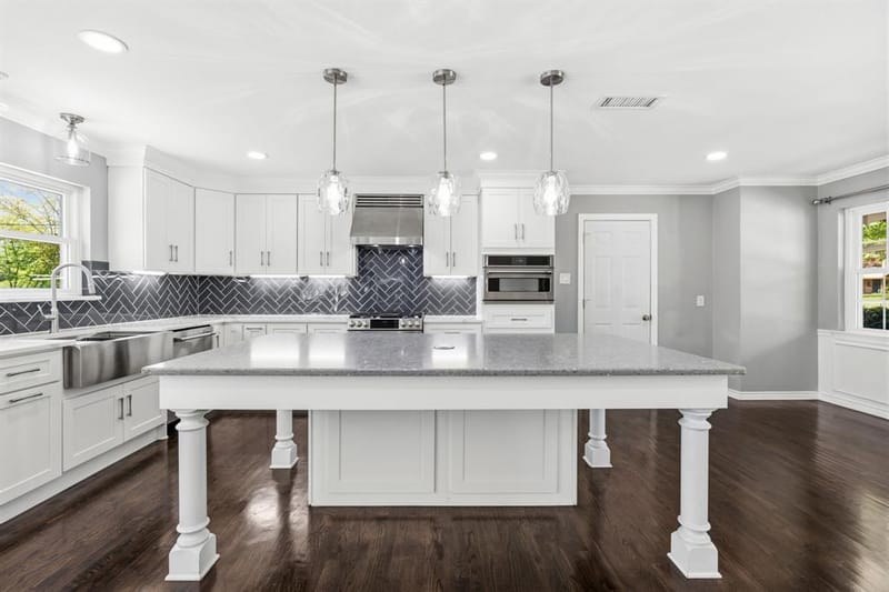 1636 W Red Bird Lane, Dallas TX 75232 - Photo 10
