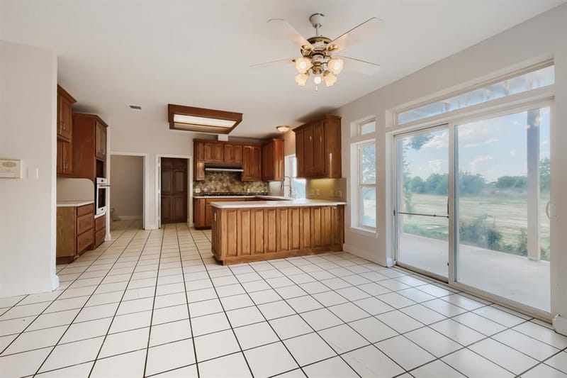 2508 Colt Lane, Crowley TX 76036 - Photo 13