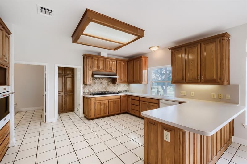 2508 Colt Lane, Crowley TX 76036 - Photo 11