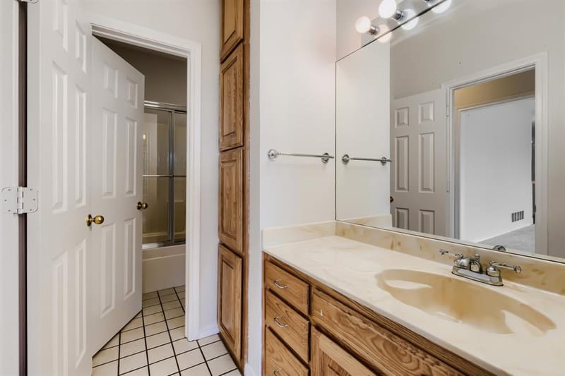 2508 Colt Lane, Crowley TX 76036 - Photo 25