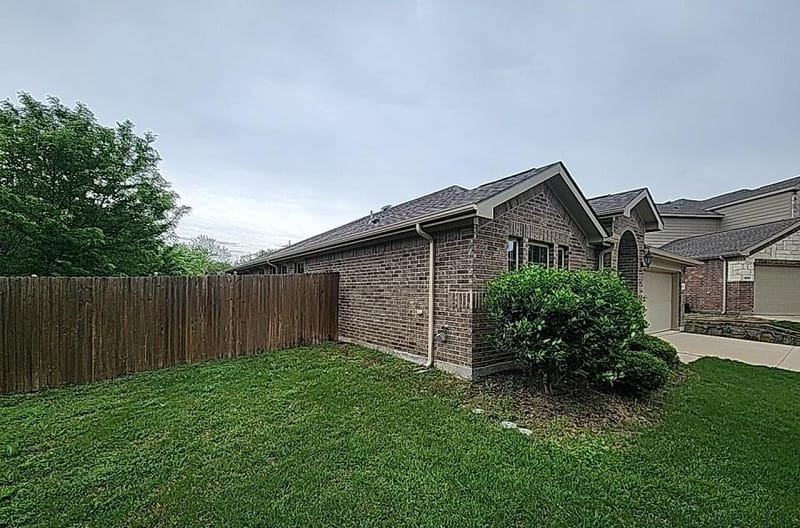 12024 Clearpoint Court, Frisco TX 75036 - Photo 4