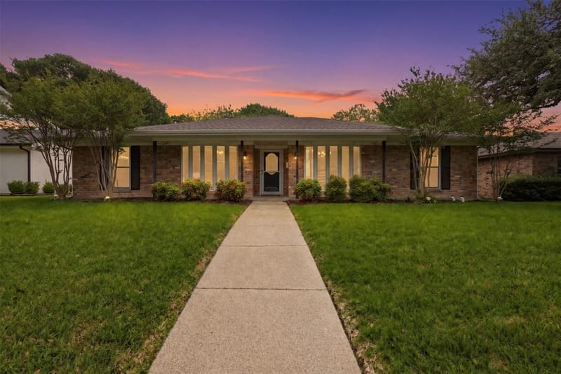 12316 Coolmeadow Lane, Dallas TX 75218 - Photo 2