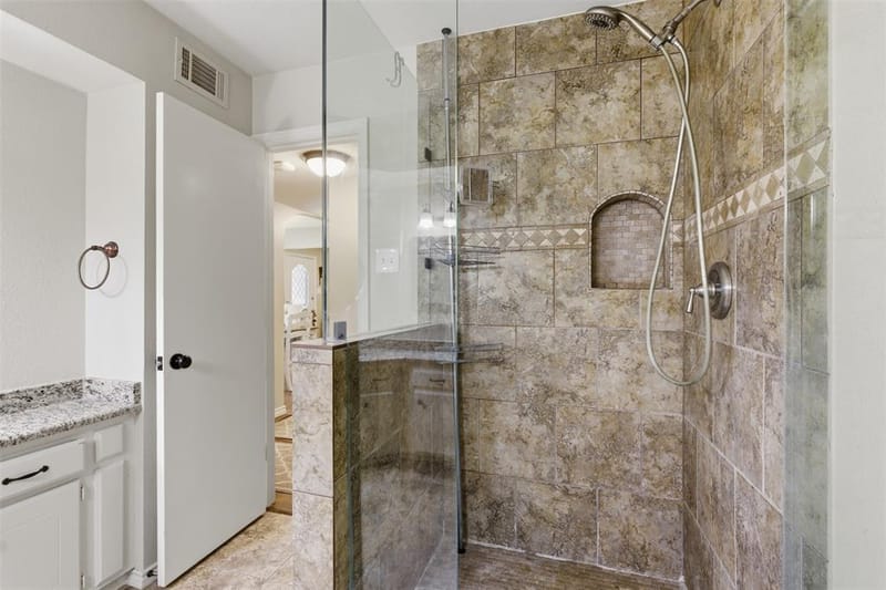 12316 Coolmeadow Lane, Dallas TX 75218 - Photo 22