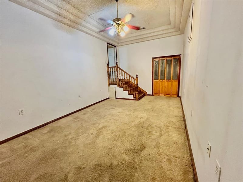 303 N Caesar Street, Ennis TX 75119 - Photo 16