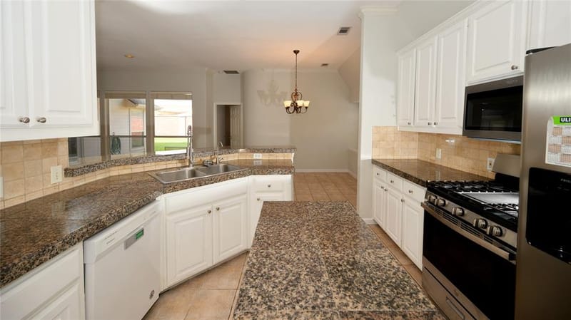 7410 Woodsprings Drive, Garland TX 75044 - Photo 2