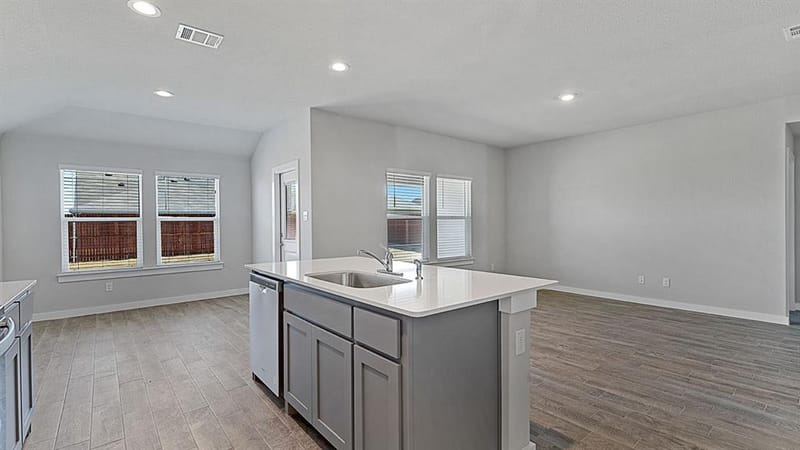 2709 FLYCATCHER Drive, Denton TX 76205 - Photo 6