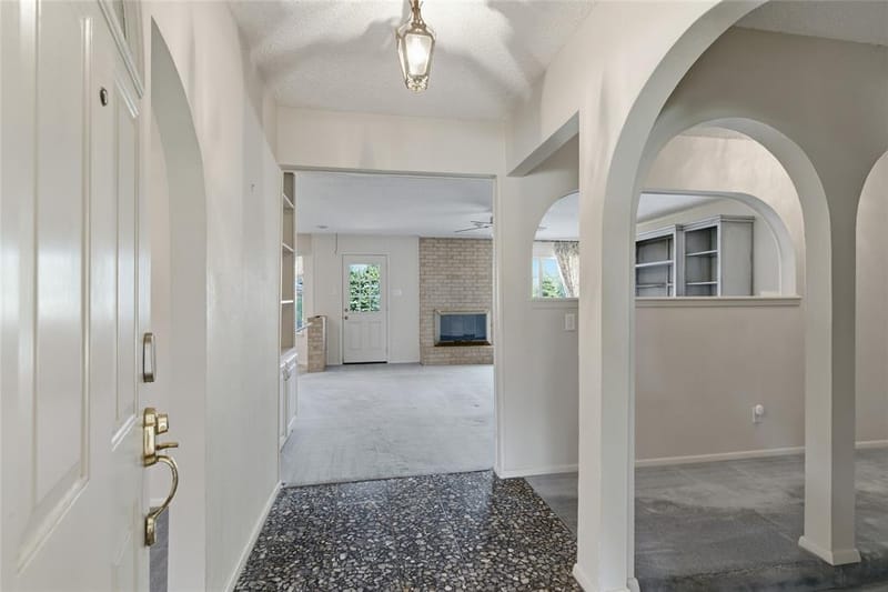 2326 Forest Hills Road, Grapevine TX 76051 - Photo 6