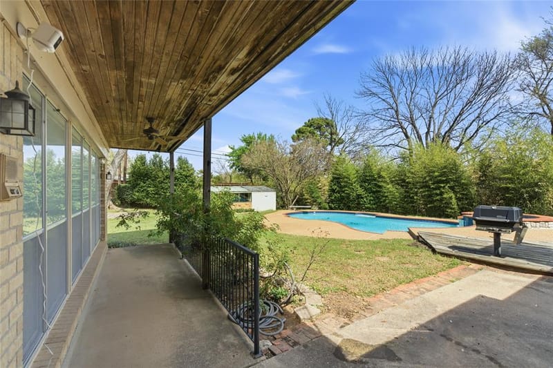 2326 Forest Hills Road, Grapevine TX 76051 - Photo 34