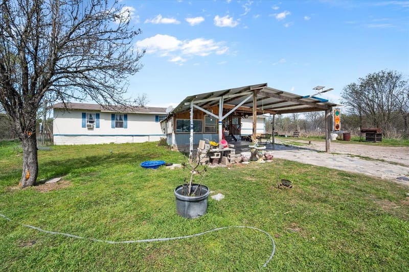 2135 County Road 0025, Corsicana TX 75110