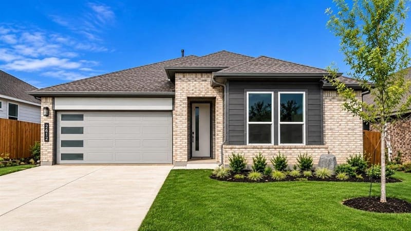 2612 GOLDFINCH Drive, Denton TX 76205