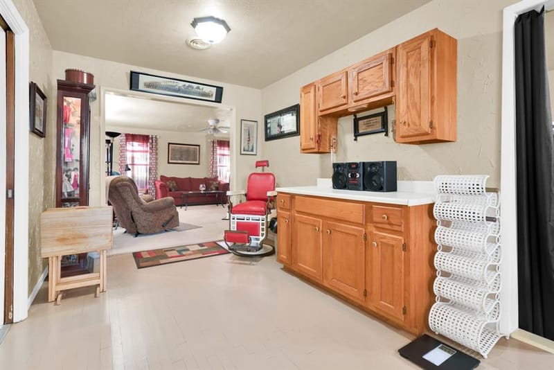 616 Kessler Boulevard, Sherman TX 75092 - Photo 8