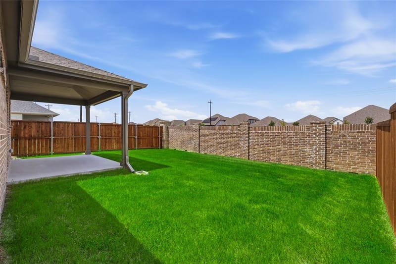 808 Antioch Drive, Princeton TX 75071 - Photo 36