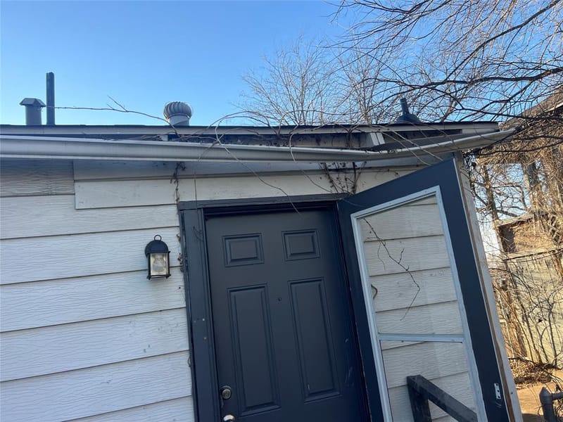 4509 Sandage Avenue, Fort Worth TX 76115 - Photo 2