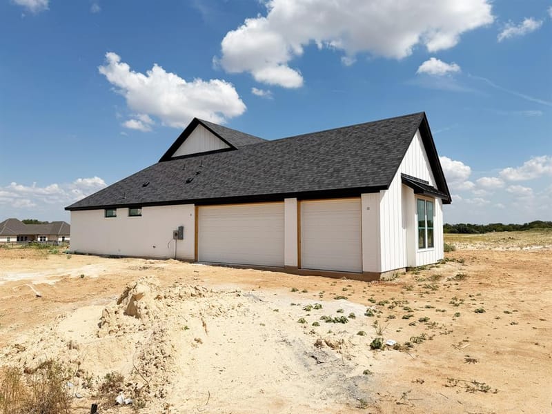 137 Lula Lane, Boyd TX 76023 - Photo 2