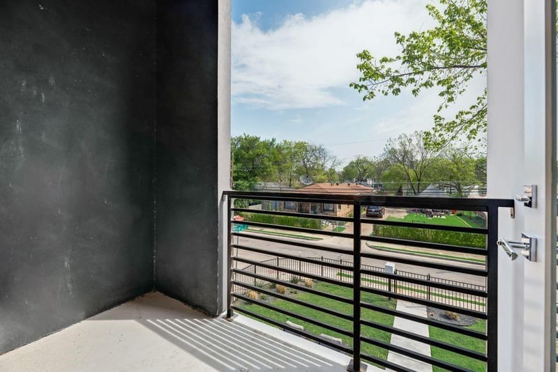 3415 Chihuahua Avenue, Dallas TX 75212 - Photo 27