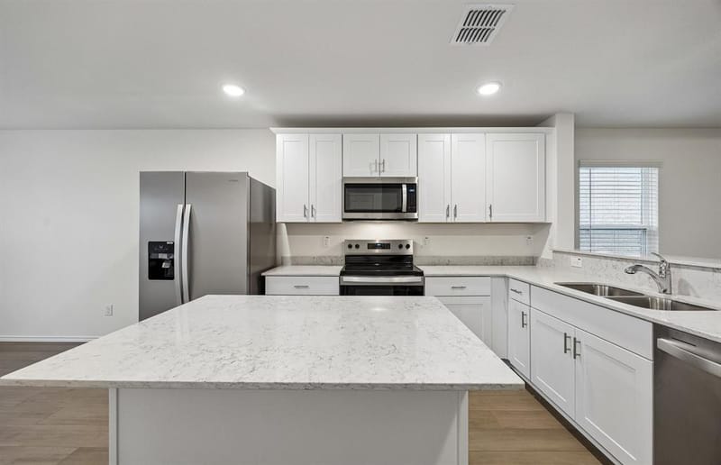 1076 Clear Dusk Lane, Forney TX 75126 - Photo 4