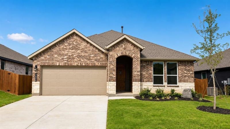 2608 GOLDFINCH Drive, Denton TX 76205