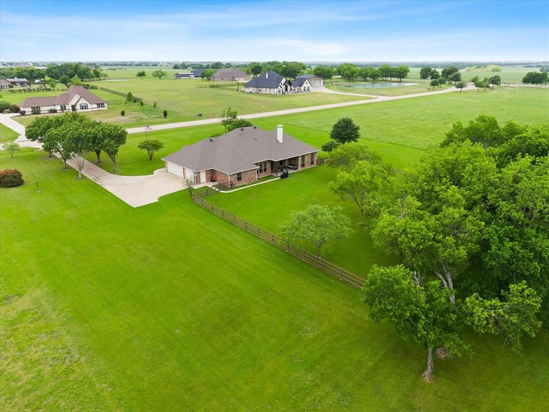 281 High Plains Trail, Royse City TX 75189 - Photo 32