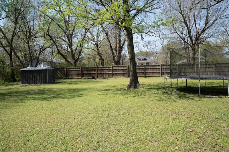 631 W Austin, Paris TX 75460 - Photo 24