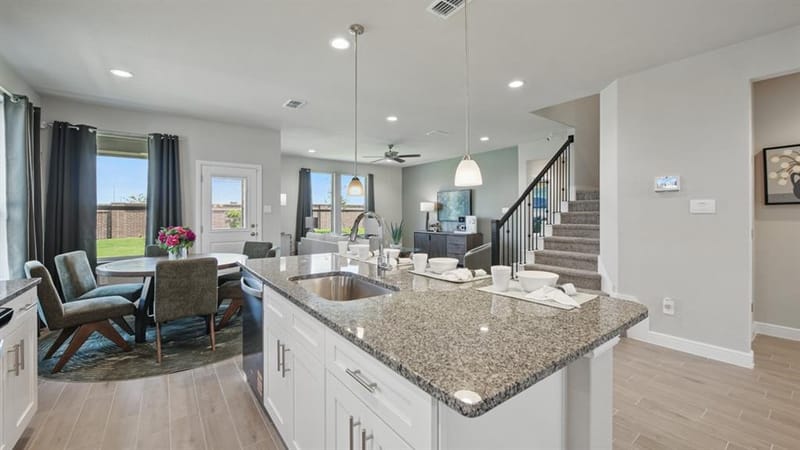 2601 FLYCATCHER Drive, Denton TX 76205 - Photo 6