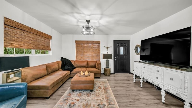 344 Hillcroft Drive, Weatherford TX 76087 - Photo 5