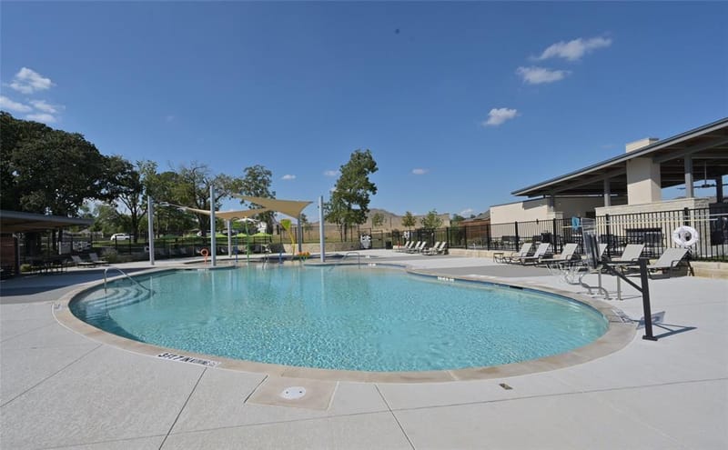 2708 FLOWERS Drive, Denton TX 76205 - Photo 28