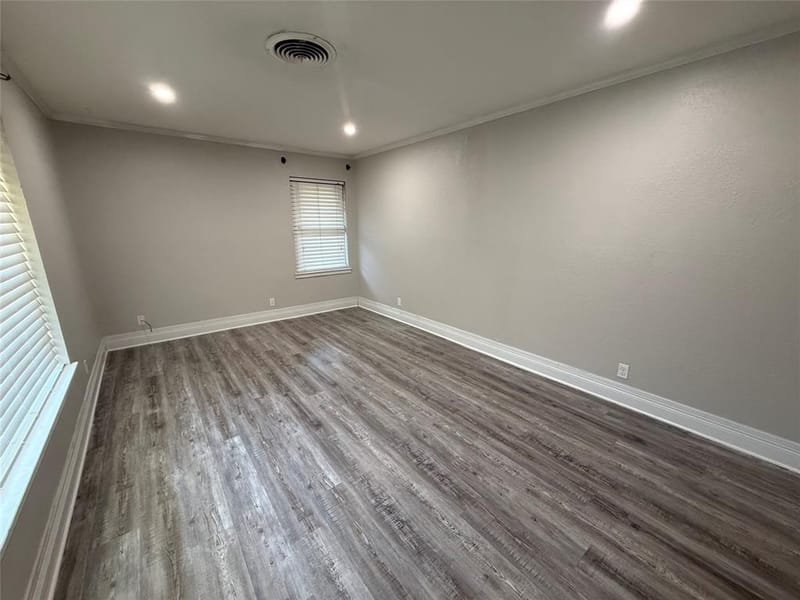 1412 Hillcrest Street, Ennis TX 75119 - Photo 7