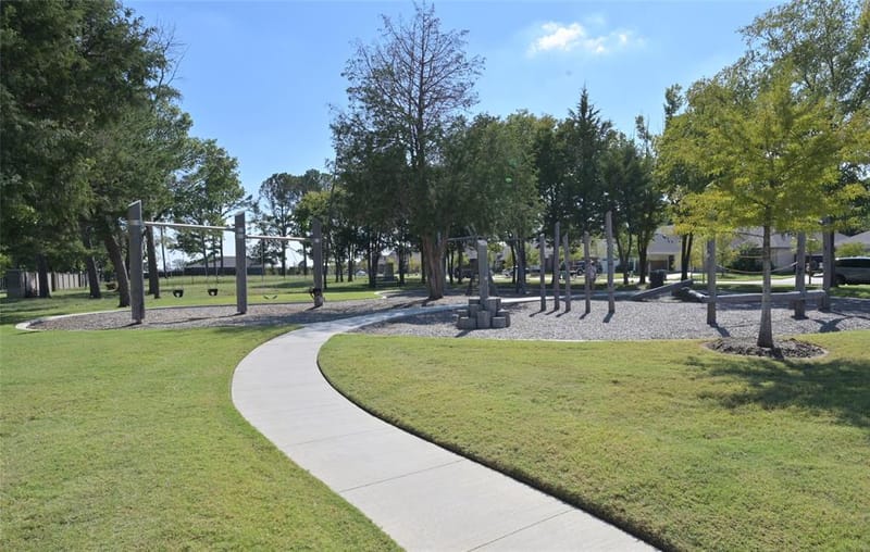 2609 FLYCATCHER Drive, Denton TX 76205 - Photo 37