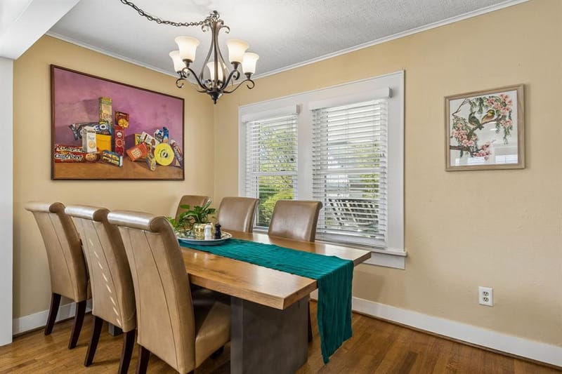 2235 Mistletoe Boulevard, Fort Worth TX 76110 - Photo 5