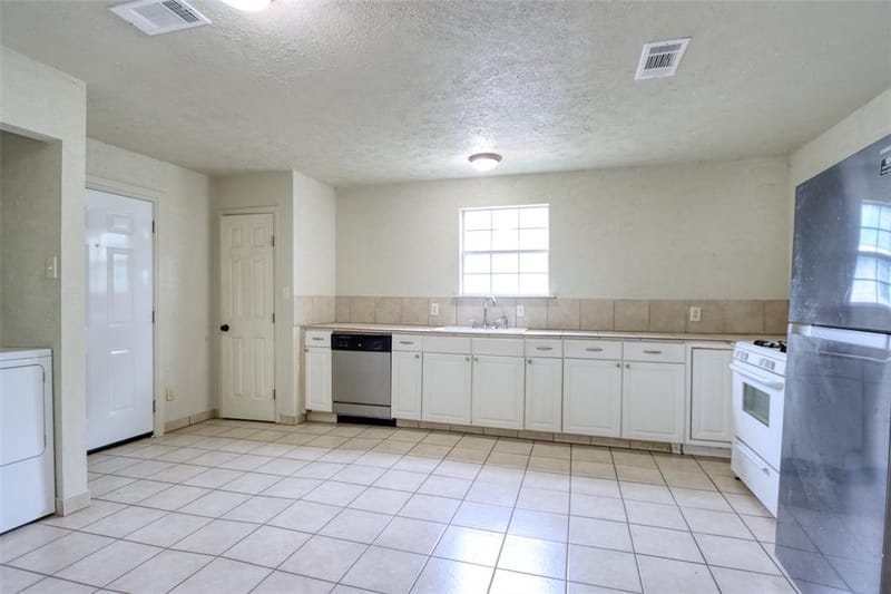 3412 Banning Street, Dallas TX 75233 - Photo 23