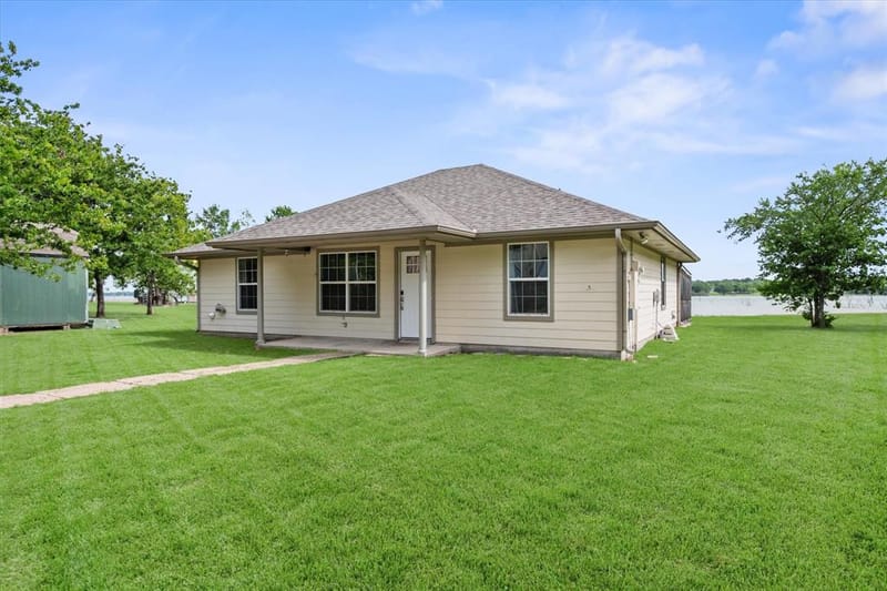 203 County Road 3124a, Corsicana TX 75109 - Photo 2