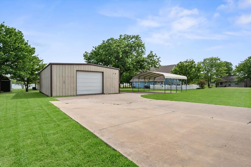 203 County Road 3124a, Corsicana TX 75109 - Photo 3