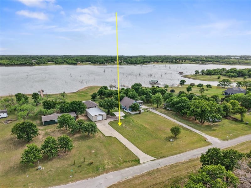 203 County Road 3124a, Corsicana TX 75109
