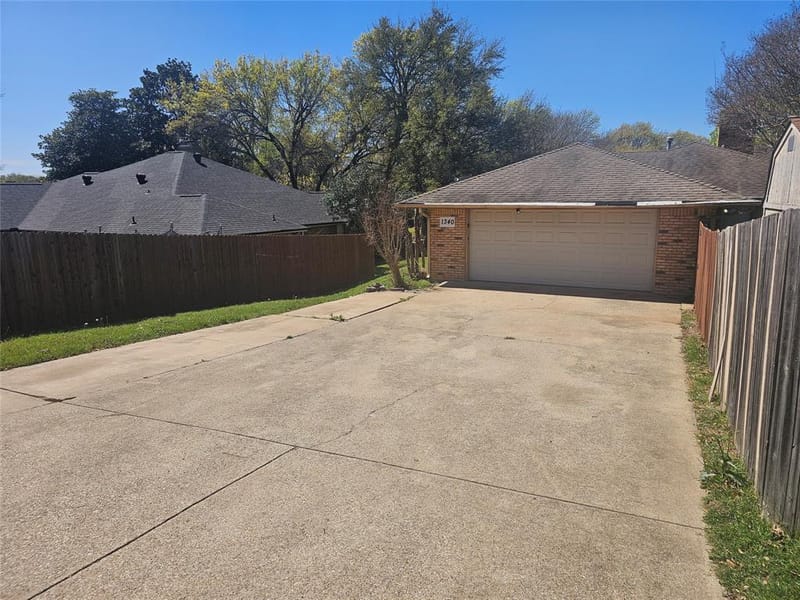 1340 Grand Teton Drive, DeSoto TX 75115 - Photo 31