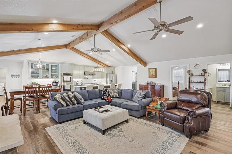 1161 Lynn Creek Road, Jacksboro TX 76458 - Photo 6