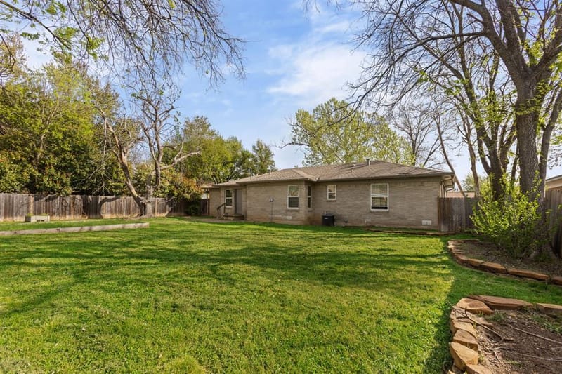 942 Longfellow Street, Waco TX 76710 - Photo 24