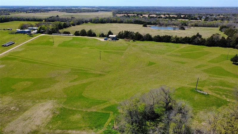 884 County Road 2900, Dodd City TX 75438 - Photo 12