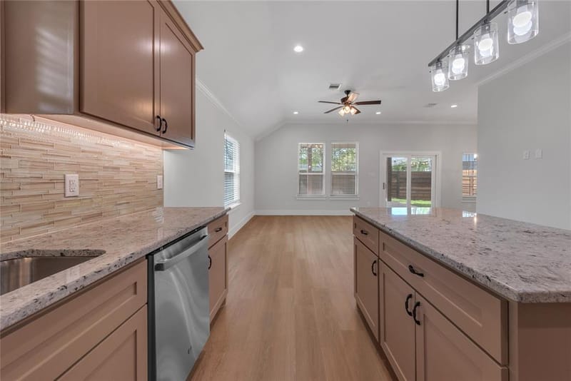 326 S Main Street, Cedar Hill TX 75104 - Photo 16