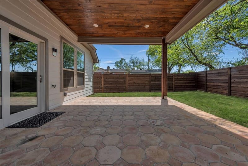 326 S Main Street, Cedar Hill TX 75104 - Photo 24