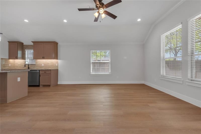326 S Main Street, Cedar Hill TX 75104 - Photo 19