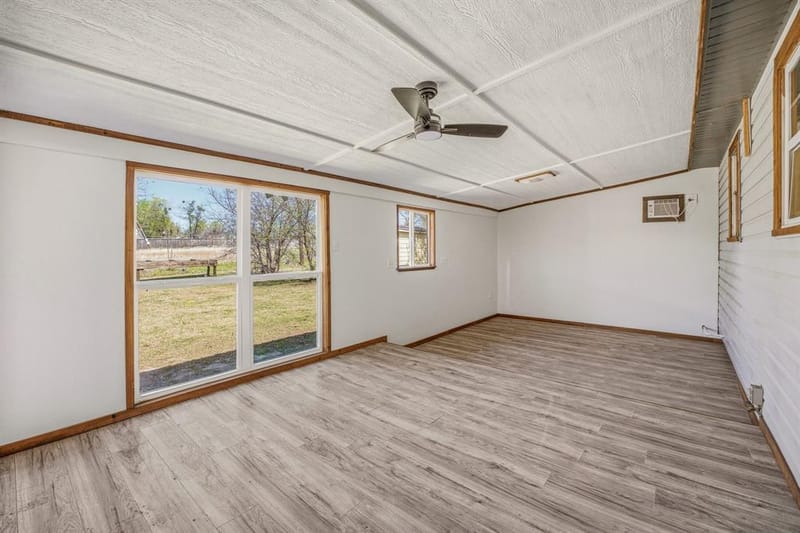 600 E Third Street, Hico TX 76457 - Photo 12