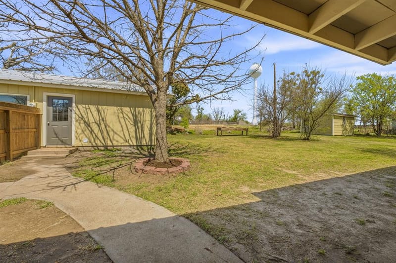 600 E Third Street, Hico TX 76457 - Photo 25