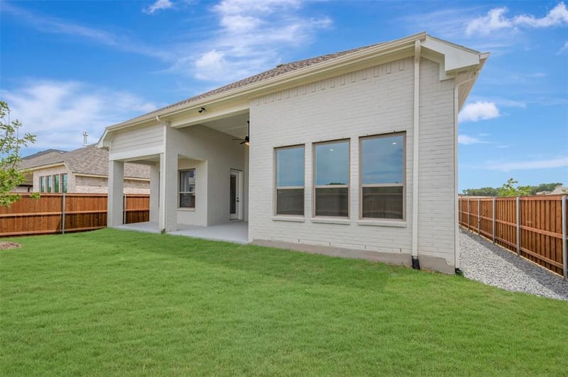 2829 Genuine Risk Court, Celina TX 75009 - Photo 2