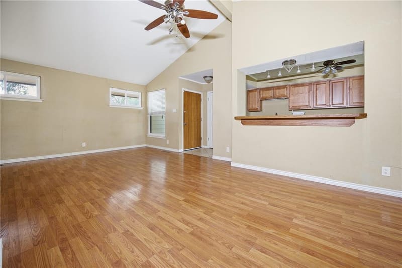 3614 Windsor Street, Irving TX 75062 - Photo 7