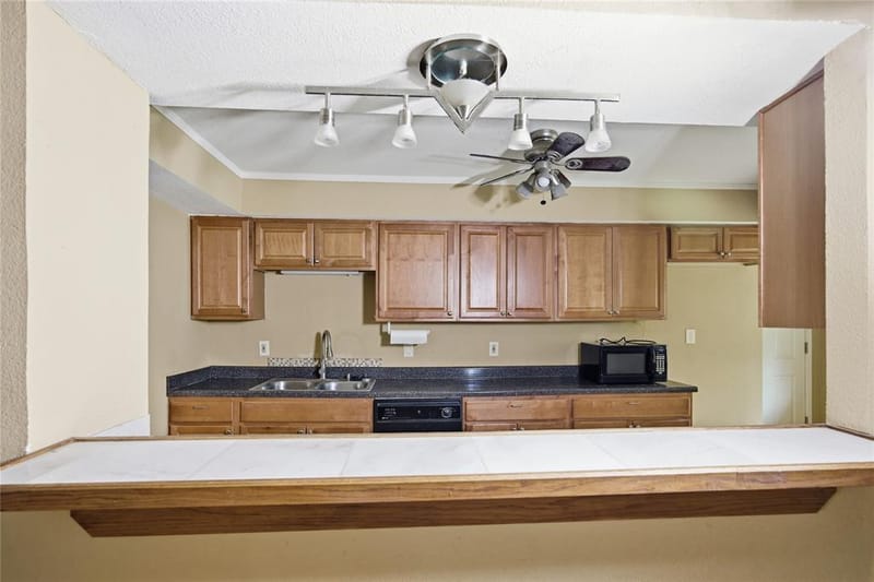 3614 Windsor Street, Irving TX 75062 - Photo 11