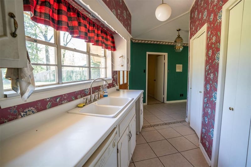 375 County Road 45080, Powderly TX 75473 - Photo 6