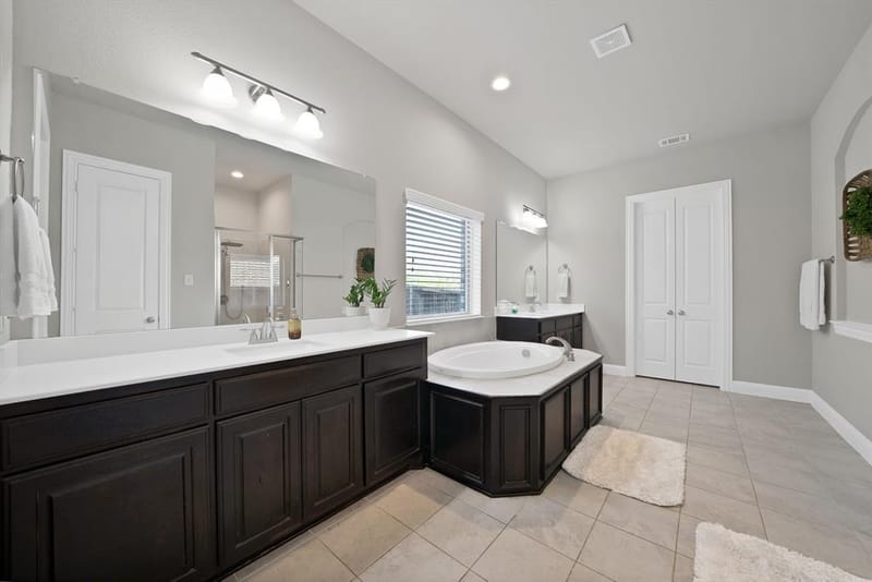 1000 Merion Drive, Fort Worth TX 76028 - Photo 22