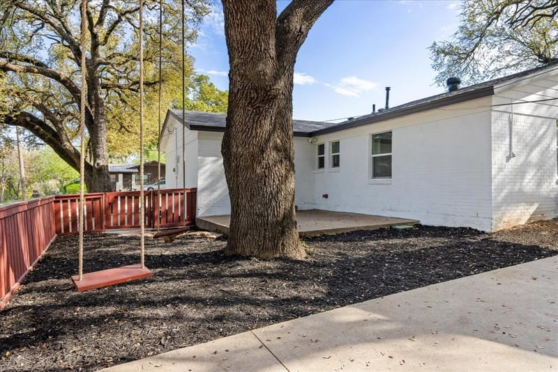 602 E 4th Street, Weatherford TX 76086 - Photo 23