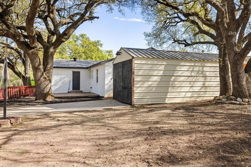 602 E 4th Street, Weatherford TX 76086 - Photo 26